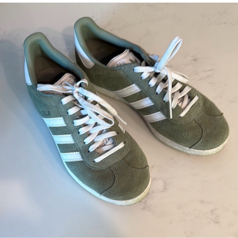 Adidas Women's Green and White Athletic Shoes